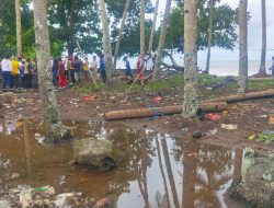 Ratusan Warga Terdampak Banjir Rob Dievakuasi