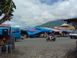 Pembongkaran Lapak di Kawasan Pasar Kota Baru Ditunda