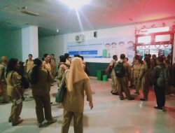 Tamsil Dipangkas, Sejumlah Guru di Halbar Datangi Disdikbud