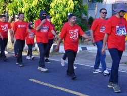 Meriahkan HUT ke-78 RI, Wawali Tidore  Ikut Lomba Gerak Jalan Bareng Wartawan