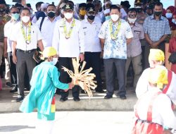 Wali Kota Resmikan Kampung Bahasa di Pulau Moti